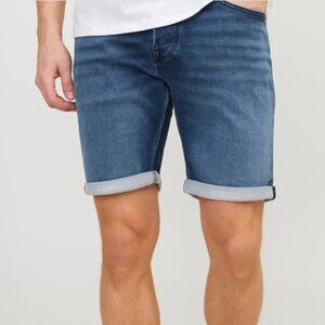 Regular Fit Shorts